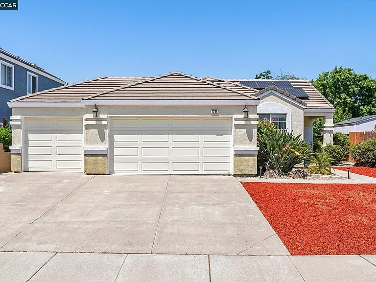 Property image of 1336 Steinbeck Dr, Pittsburg, California 94565-3666